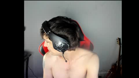 Snapshot of elephantrunkman chatting on December 2024 02:58:01 AM elephantrunkman online show from December 2024 02:58:01 AM