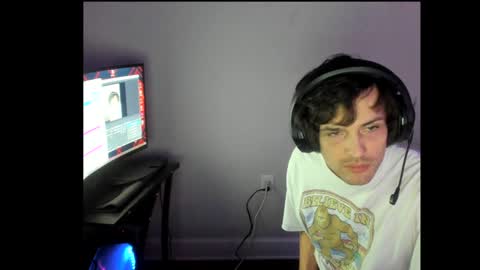 Snapshot of elephantrunkman chatting on January 2025 05:19:02 AM elephantrunkman online show from January 2025 05:19:02 AM