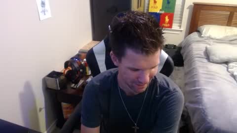 Snapshot of elevatetlb chatting on September 2025 06:49:01 AM Walker online show from September 2025 06:49:01 AM