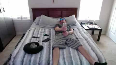 Snapshot of elevatetlb chatting on October 2025 07:11:01 PM Walker online show from October 2025 07:11:01 PM