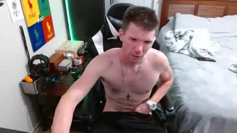 Snapshot of elevatetlb chatting on November 2025 05:49:01 AM Walker online show from November 2025 05:49:01 AM