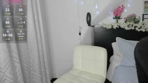 Elizabeth online show from June 2026 03:50:02 PM