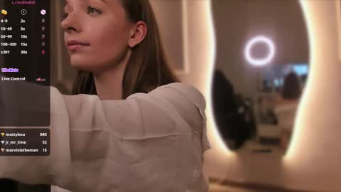 Eli online show from March 2025 04:25:01 PM