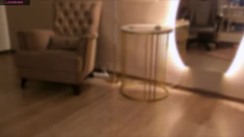 Eli online show from September 2025 08:53:01 PM