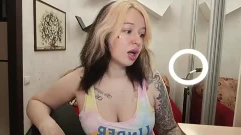 Snapshot of elianafox_ chatting on July 2026 06:44:01 AM elianafox_ online show from July 2026 06:44:01 AM