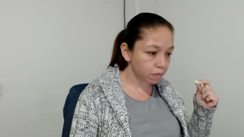 Snapshot of eliane_cooper21 chatting on July 2026 03:54:01 AM Eli online show from July 2026 03:54:01 AM