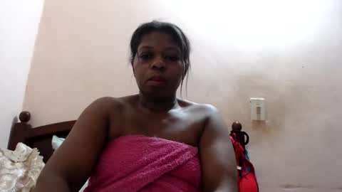 elianis598477 online show from November 2025 06:15:02 AM