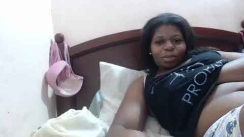 elianis598477 online show from November 2025 08:41:01 PM