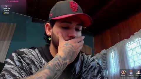 Elian online show from December 2025 12:21:02 PM