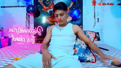 Snapshot of elias_salvatore_ chatting on February 2026 08:53:02 PM elias_salvatore_ online show from February 2026 08:53:02 PM