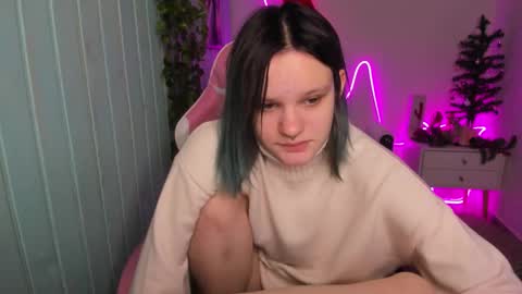 elieiza_xo online show from January 2026 09:24:02 AM