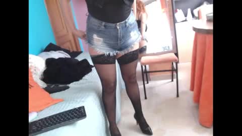 elifgirasol online show from February 2025 03:54:02 PM