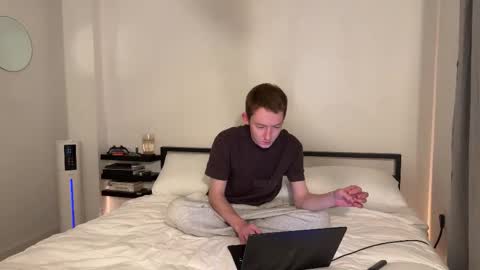 Snapshot of eligraysonx chatting on December 2025 01:47:01 AM Eli Grayson online show from December 2025 01:47:01 AM