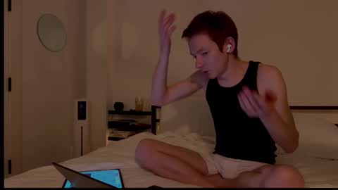 Snapshot of eligraysonx chatting on January 2026 01:32:02 AM Eli Grayson online show from January 2026 01:32:02 AM