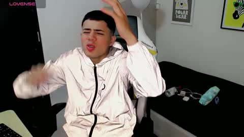 bby-santy online show from September 2025 12:50:02 PM