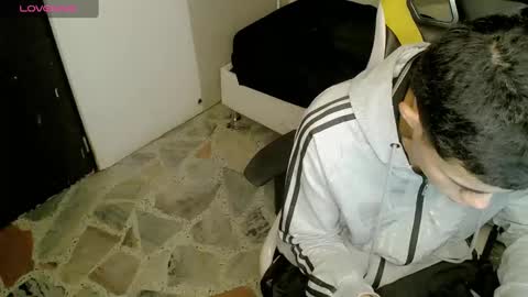 bby-santy online show from October 2025 12:03:01 PM