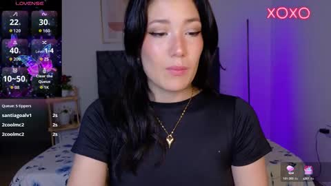 eliiih_ online show from October 2025 02:44:01 AM