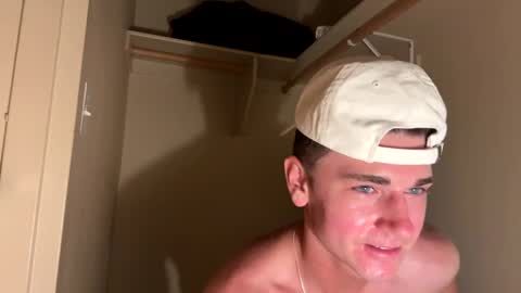 elijahkinky24 online show from May 2026 08:21:02 PM