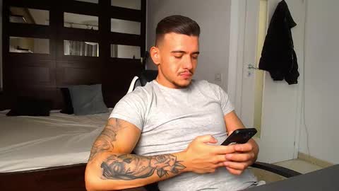 ElijahThorne online show from March 2026 06:41:02 AM