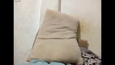 elimposstor online show from September 2025 02:40:02 PM