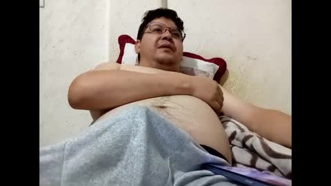 elimposstor online show from November 2025 08:03:01 PM