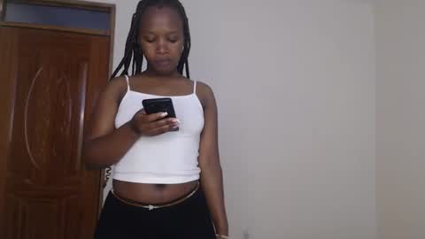 Snapshot of elina_gee chatting on September 2025 08:49:02 AM elina_gee online show from September 2025 08:49:02 AM