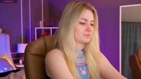 Elina online show from February 2025 01:09:01 AM