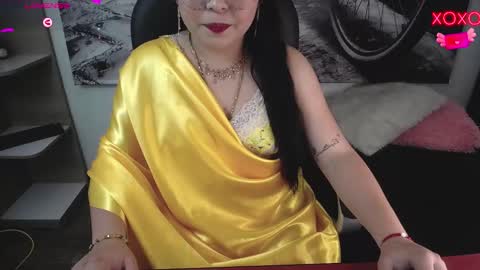 Elina  online show from February 2026 09:09:02 PM