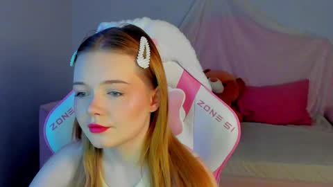 elinavale online show from May 2026 05:08:01 PM