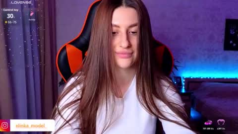 Snapshot of elinkalove chatting on March 2026 09:54:02 PM Elina online show from March 2026 09:54:02 PM