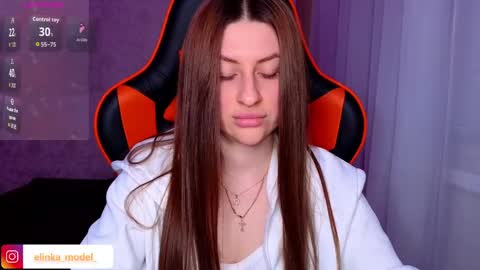 Snapshot of elinkalove chatting on April 2026 07:52:01 PM Elina online show from April 2026 07:52:01 PM