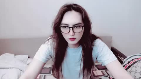 Snapshot of elisa_2001 chatting on June 2026 05:50:02 AM Liza online show from June 2026 05:50:02 AM
