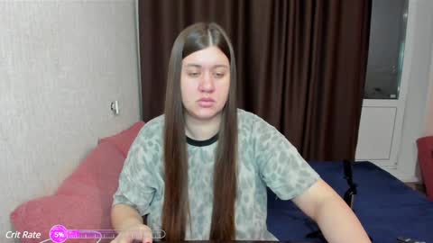 Snapshot of elisa_kollin chatting on January 2025 11:05:02 AM Aletta Oushen online show from January 2025 11:05:02 AM