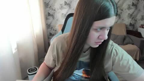 Snapshot of elisa_kollin chatting on September 2025 10:31:01 AM Aletta Oushen online show from September 2025 10:31:01 AM