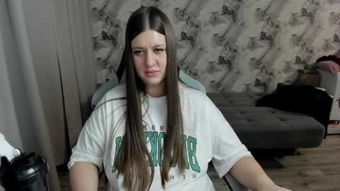 Snapshot of elisa_kollin chatting on February 2026 12:36:01 PM Aletta Oushen online show from February 2026 12:36:01 PM