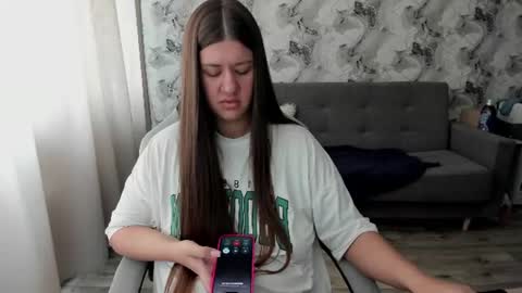 Aletta Oushen online show from July 2026 07:15:02 AM