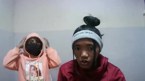 Snapshot of elisabet88 chatting on October 2025 06:16:02 PM elisabet88 online show from October 2025 06:16:02 PM