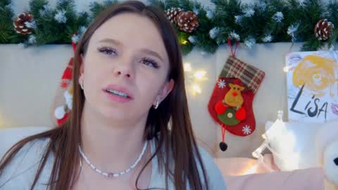 Snapshot of elisabethdavis chatting on December 2024 11:17:02 PM ElisabethDavis online show from December 2024 11:17:02 PM