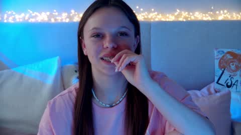 Snapshot of elisabethdavis chatting on January 2025 01:20:01 AM ElisabethDavis online show from January 2025 01:20:01 AM