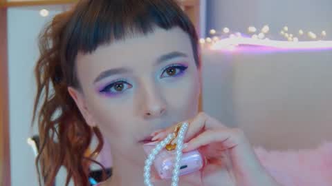 Snapshot of elisabethdavis chatting on September 2025 03:37:02 PM ElisabethDavis online show from September 2025 03:37:02 PM