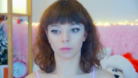 ElisabethDavis online show from December 2025 03:39:02 PM