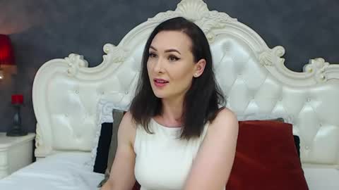 Krissy online show from June 2026 08:42:02 AM