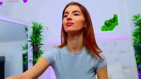 ElisaCharm online show from November 2025 03:51:02 AM