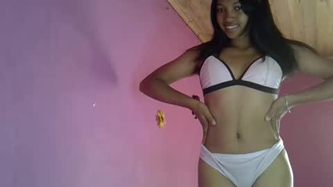 elisah01 online show from March 2026 03:34:01 AM