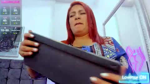 Snapshot of elise_leyton chatting on February 2025 10:36:02 PM ELISE LEYTON online show from February 2025 10:36:02 PM