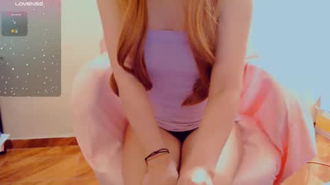 Snapshot of elisecrets chatting on September 2025 04:17:02 AM Eli online show from September 2025 04:17:02 AM