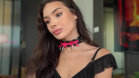 Snapshot of elisonnina chatting on October 2025 04:43:02 AM Nina online show from October 2025 04:43:02 AM