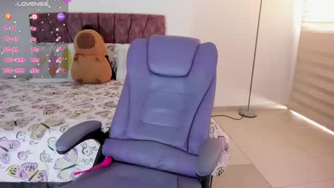 Elissabeth online show from July 2026 04:02:02 PM