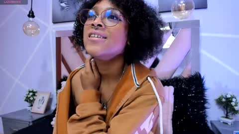 elit noa online show from March 2025 10:43:02 PM