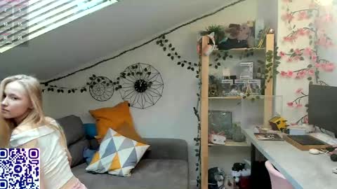 EliteEros online show from May 2026 12:11:02 PM